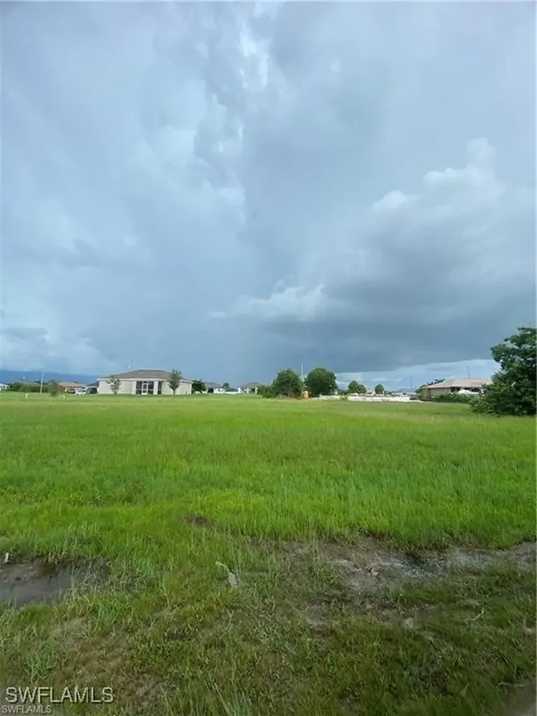 2841 NW 6th Terrace Cape Coral FL 33993