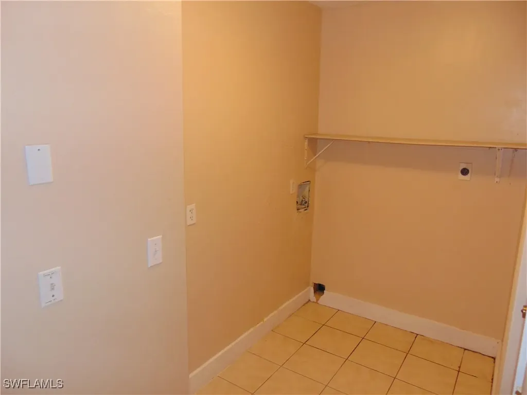 906 Wells Avenue Lehigh Acres FL 33972