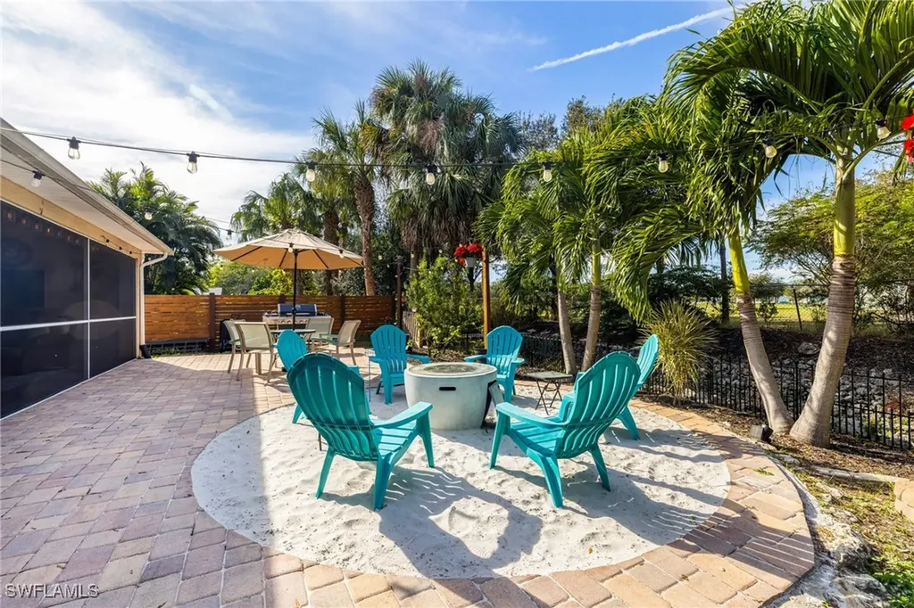 1575 Sunkist Way Fort Myers FL 33905