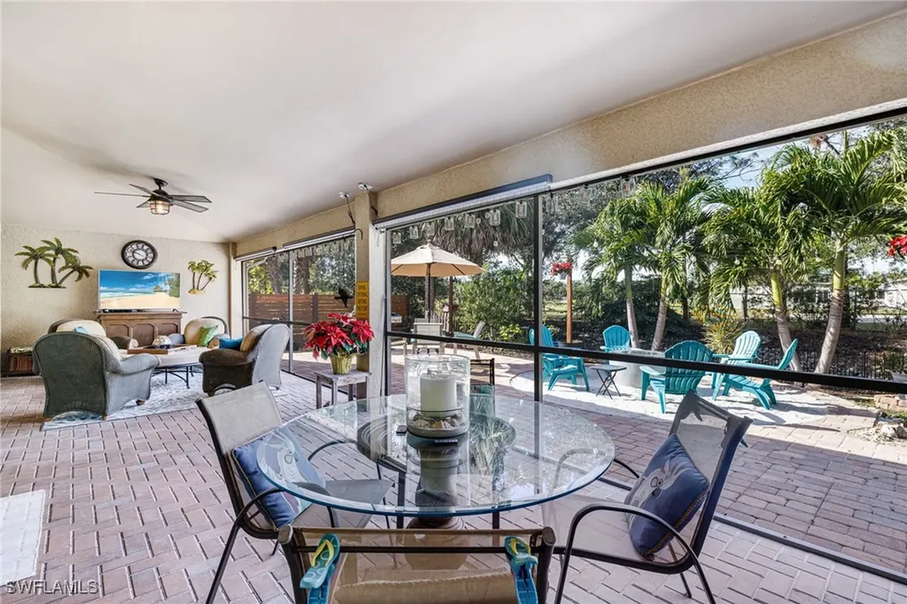 1575 Sunkist Way Fort Myers FL 33905
