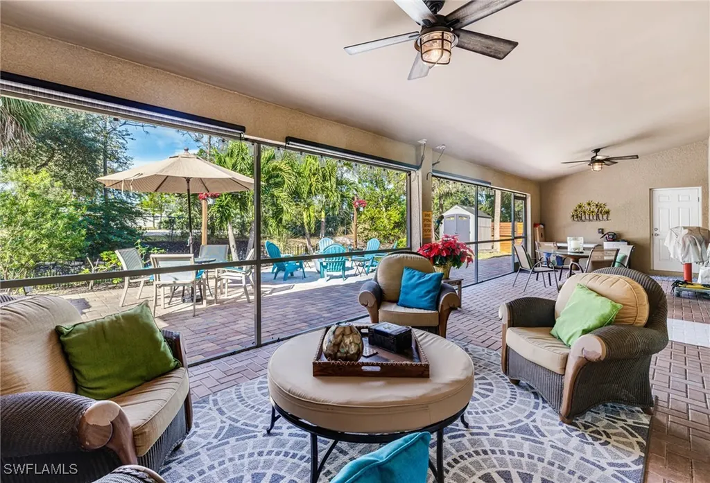 1575 Sunkist Way Fort Myers FL 33905