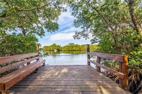 1575 Sunkist Way Fort Myers FL 33905