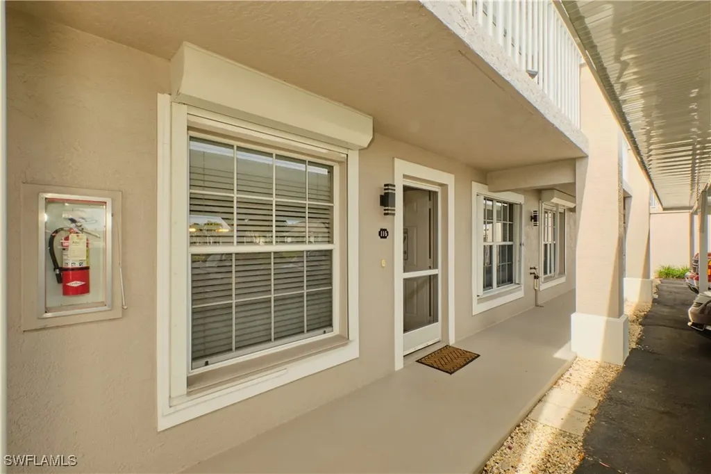 4634 SW 12th Place Cape Coral FL 33914