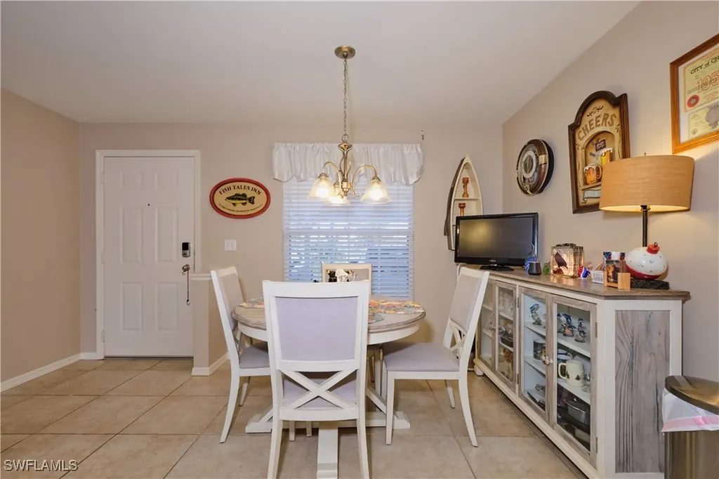 4634 SW 12th Place Cape Coral FL 33914
