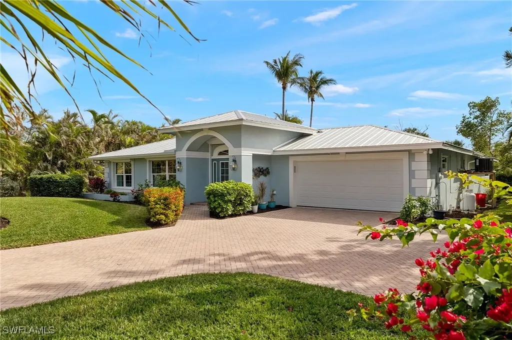 727 Periwinkle Way Sanibel FL 33957