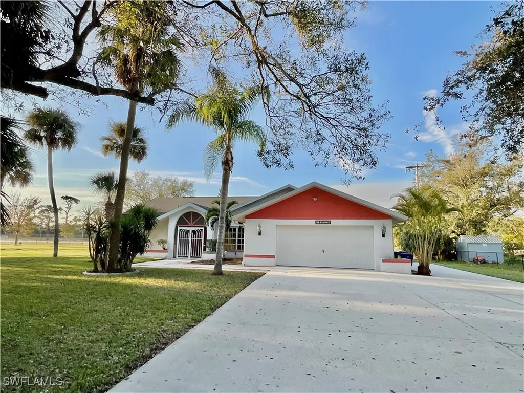 North Fort Myers FL, 16279 Horizon Road