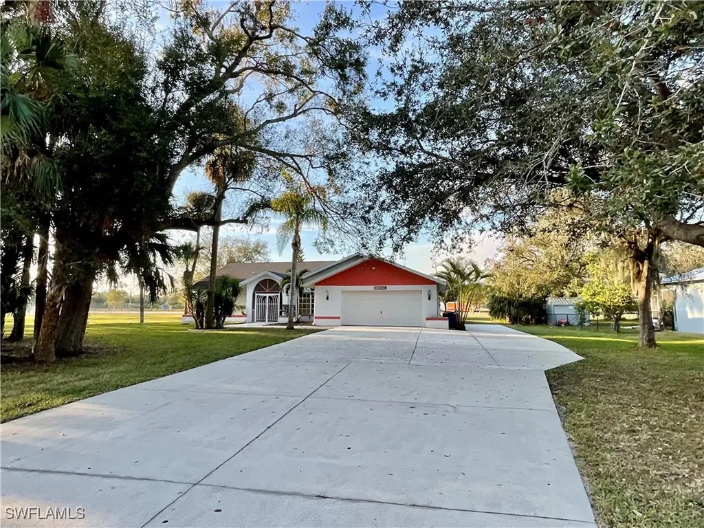 16279 Horizon Road North Fort Myers FL 33917
