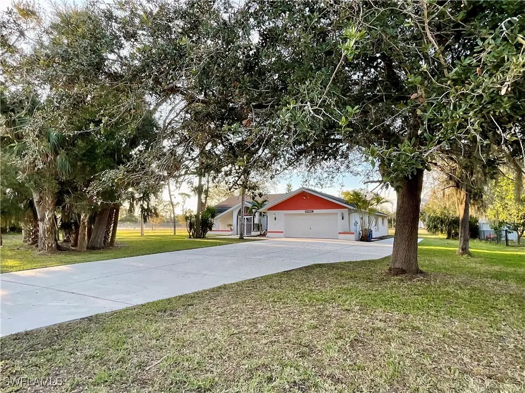 16279 Horizon Road North Fort Myers FL 33917