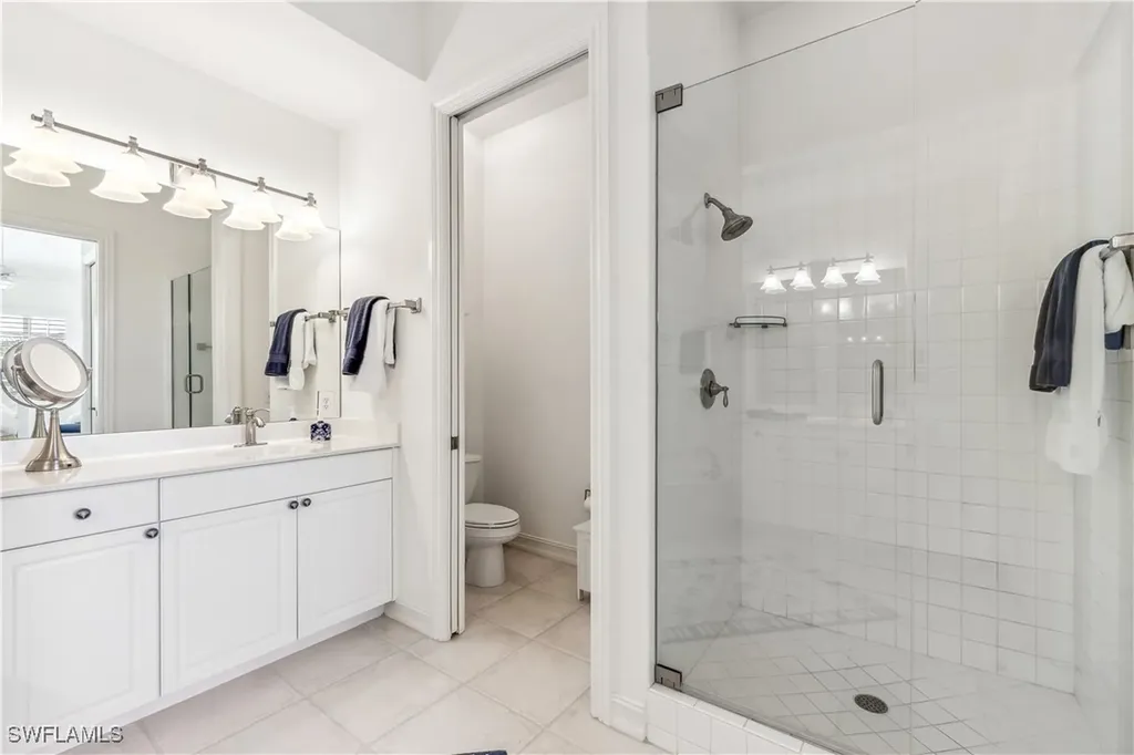 805 Bentwater Circle Naples FL 34108
