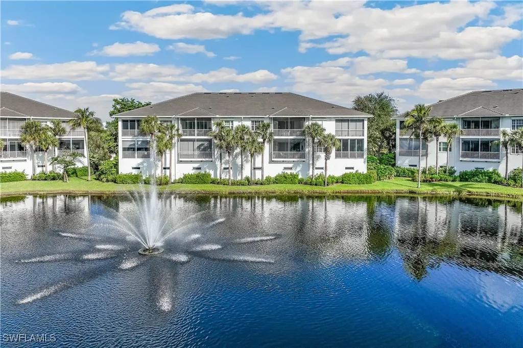 805 Bentwater Circle Naples FL 34108