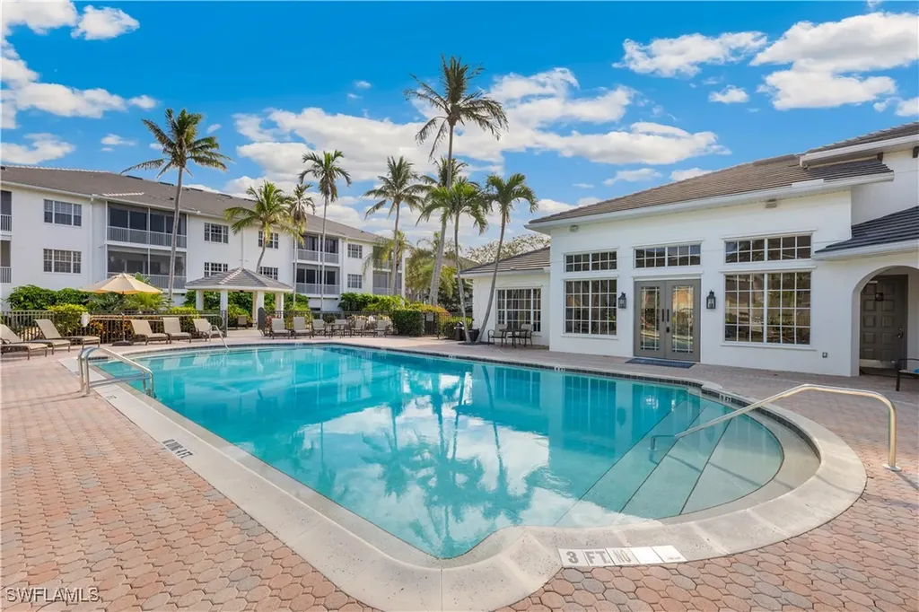 805 Bentwater Circle Naples FL 34108