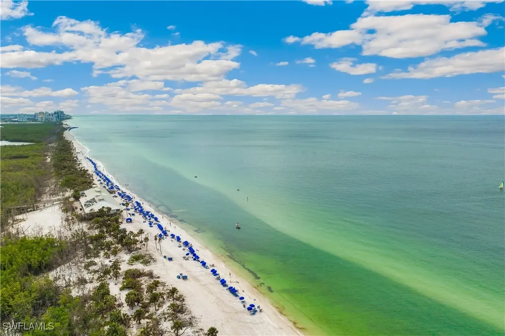 805 Bentwater Circle Naples FL 34108