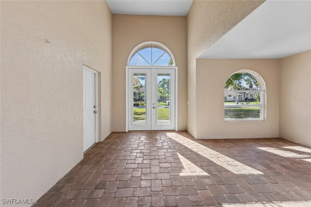 8830 King Lear Court Fort Myers FL 33908
