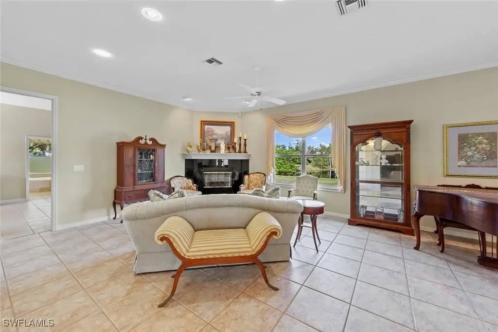 8830 King Lear Court Fort Myers FL 33908