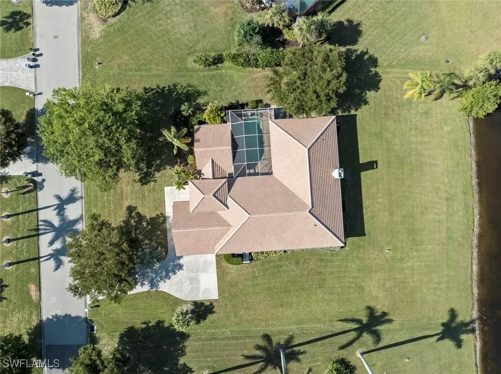8830 King Lear Court Fort Myers FL 33908
