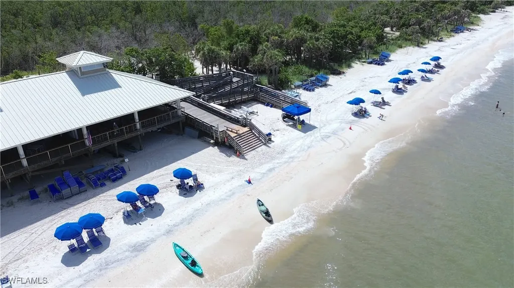 7048 Pelican Bay Boulevard Naples FL 34108