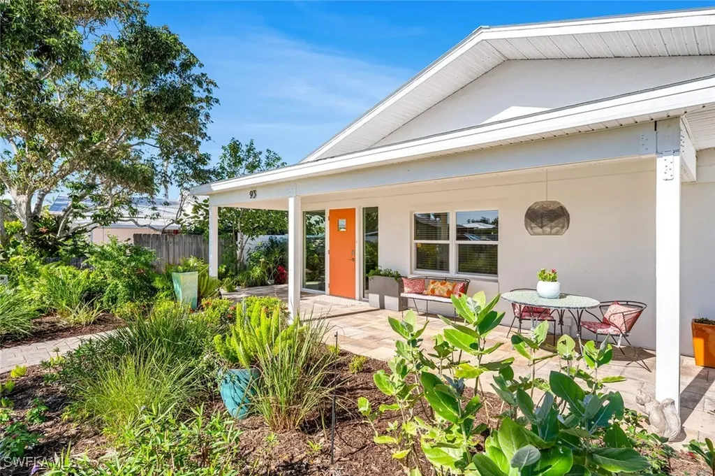 93 3rd Street Bonita Springs FL 34134
