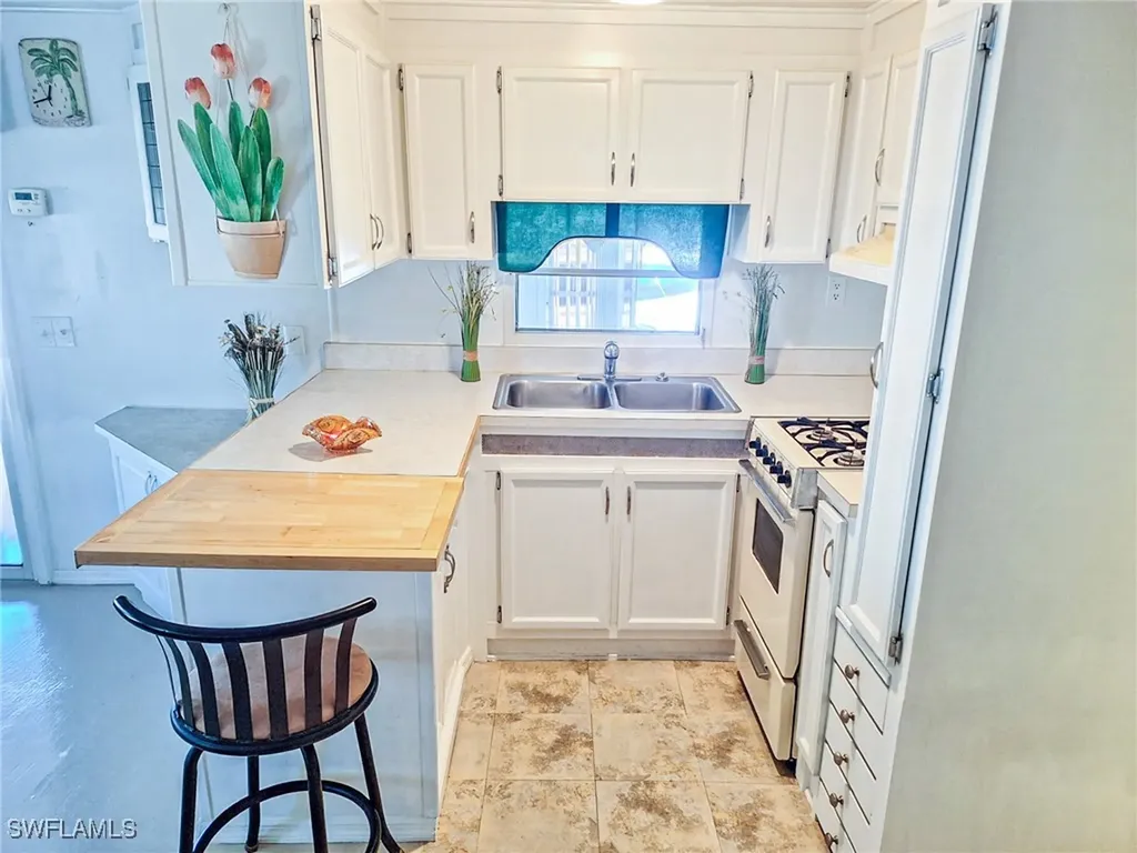 11591 Fox Sparrow Drive Fort Myers FL 33908