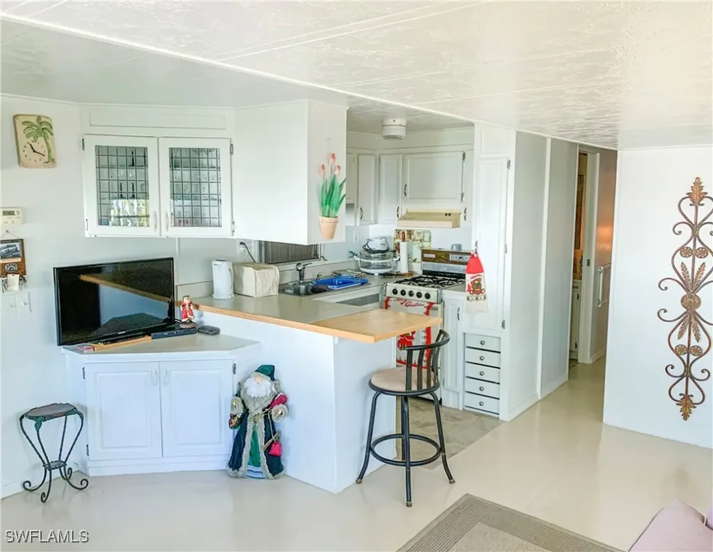 11591 Fox Sparrow Drive Fort Myers FL 33908