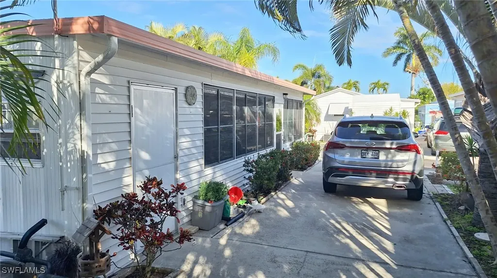 11591 Fox Sparrow Drive Fort Myers FL 33908