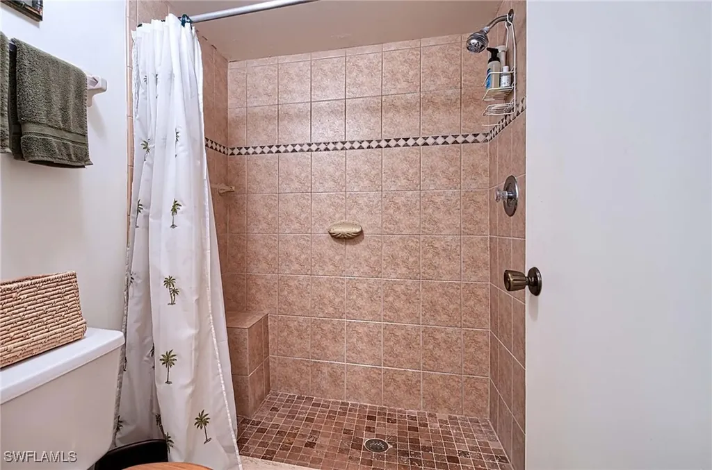 5695 Rattlesnake Hammock Road Naples FL 34113