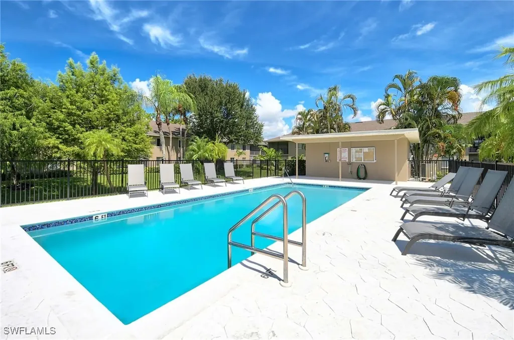 5695 Rattlesnake Hammock Road Naples FL 34113