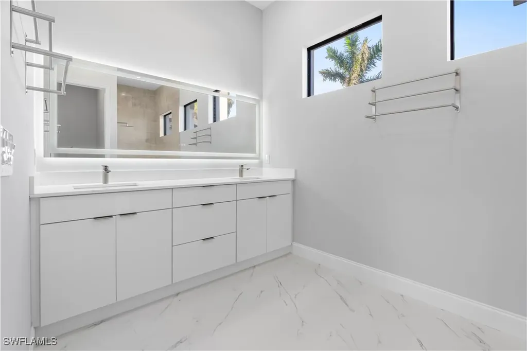 2848 NW 3rd Terrace Cape Coral FL 33993