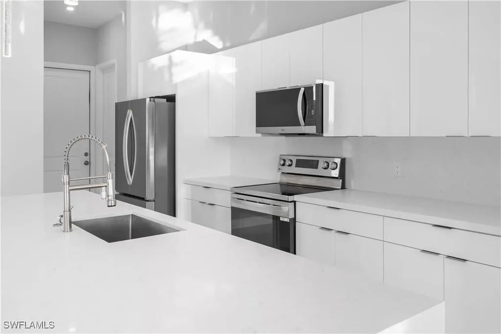 2848 NW 3rd Terrace Cape Coral FL 33993