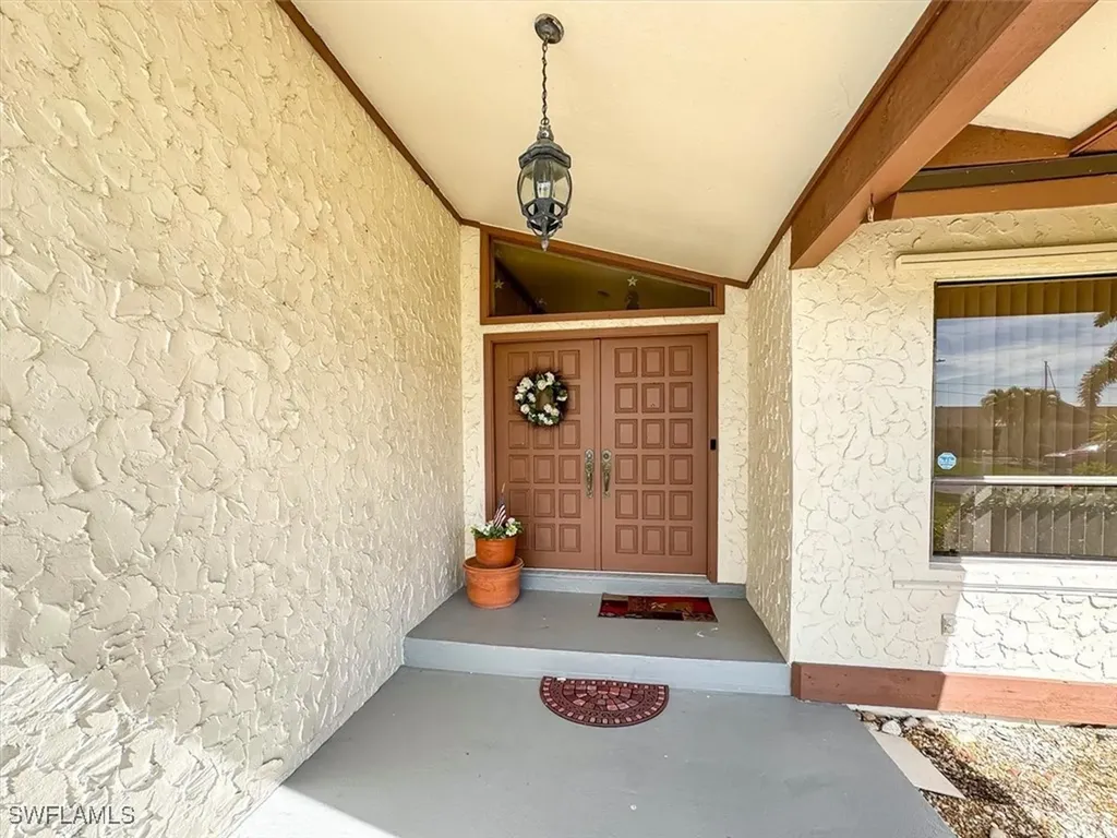 1219 SW 53rd Street Cape Coral FL 33914