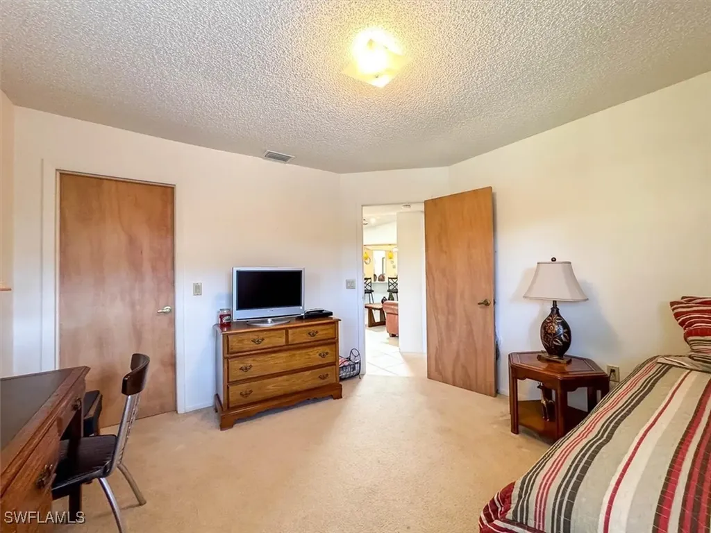 1219 SW 53rd Street Cape Coral FL 33914