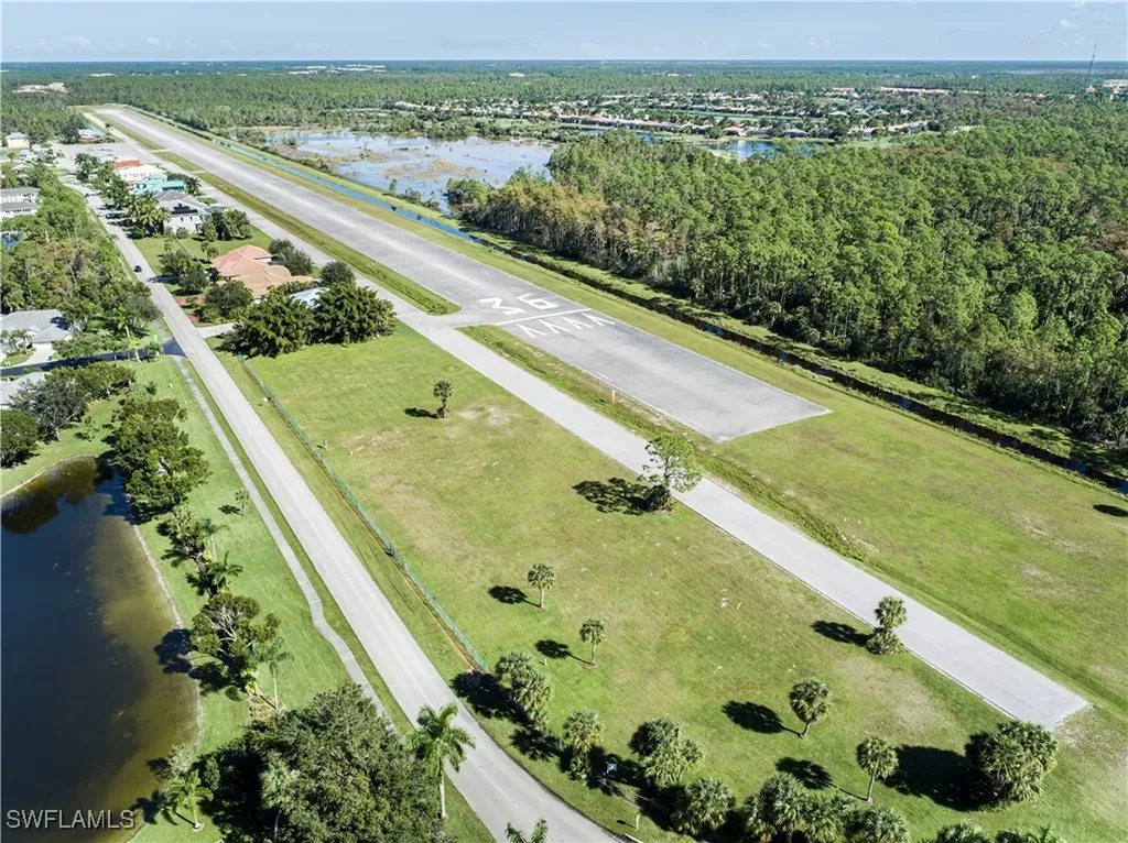 4001 Skyway Drive Lot#20 Naples FL 34112-2926