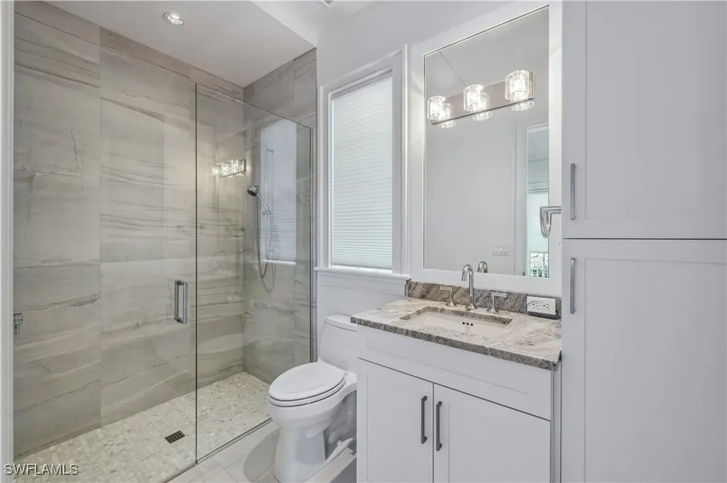 992 9th Avenue S Naples FL 34102