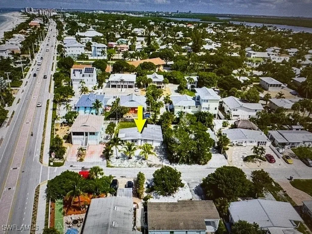 111 Hibiscus Drive Fort Myers Beach FL 33931