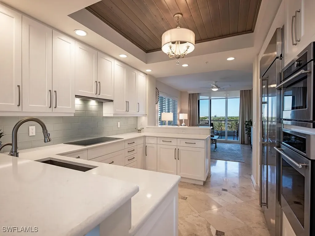 8930 Bay Colony Drive Naples FL 34108
