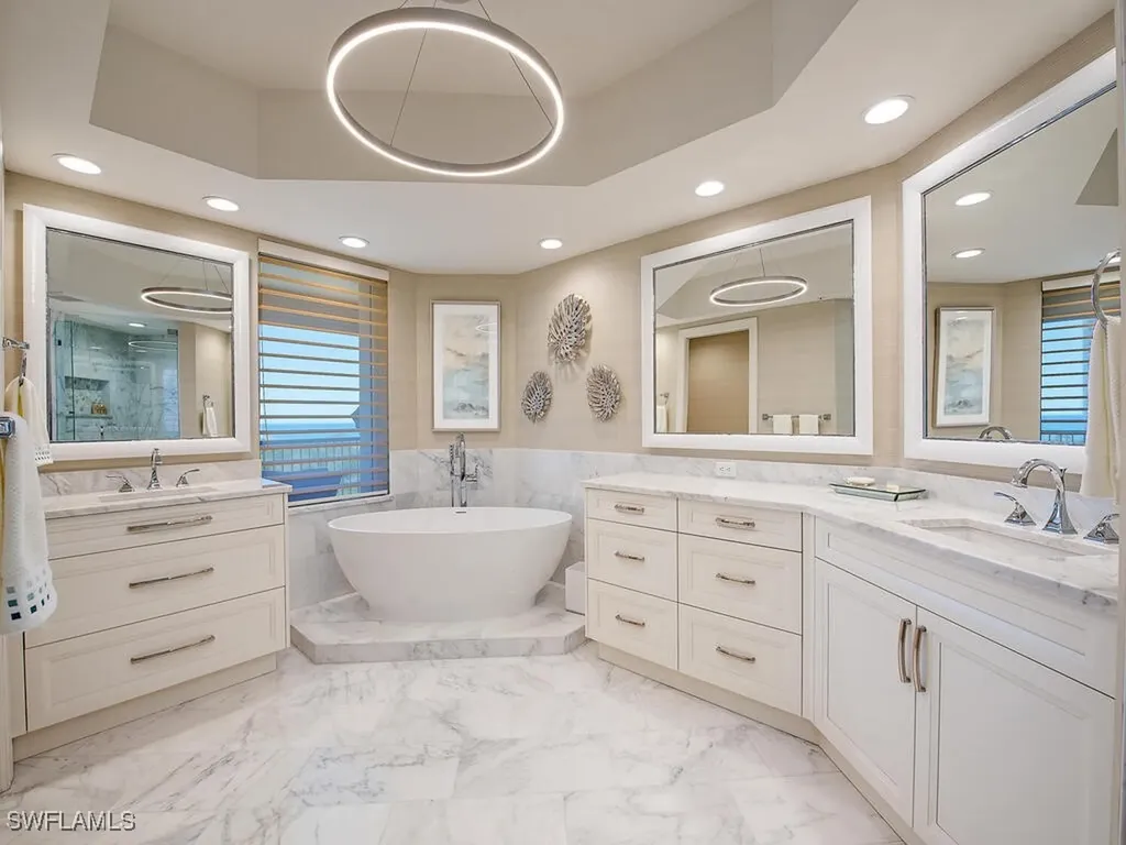 8930 Bay Colony Drive Naples FL 34108