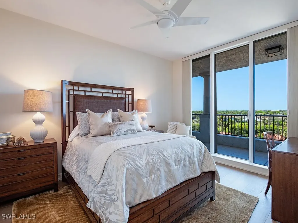 8930 Bay Colony Drive Naples FL 34108