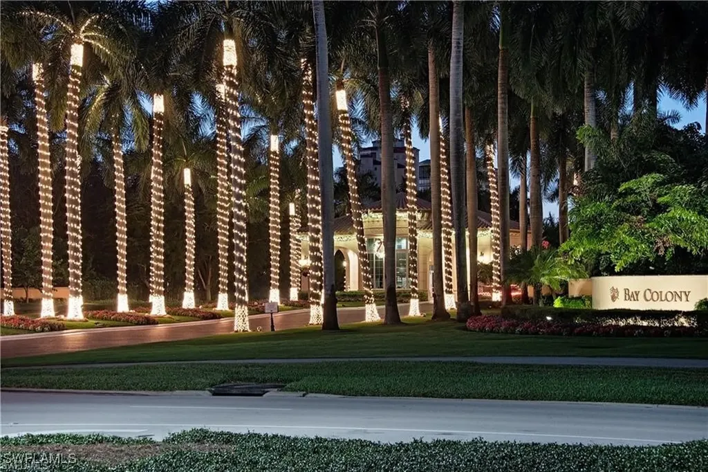 8930 Bay Colony Drive Naples FL 34108