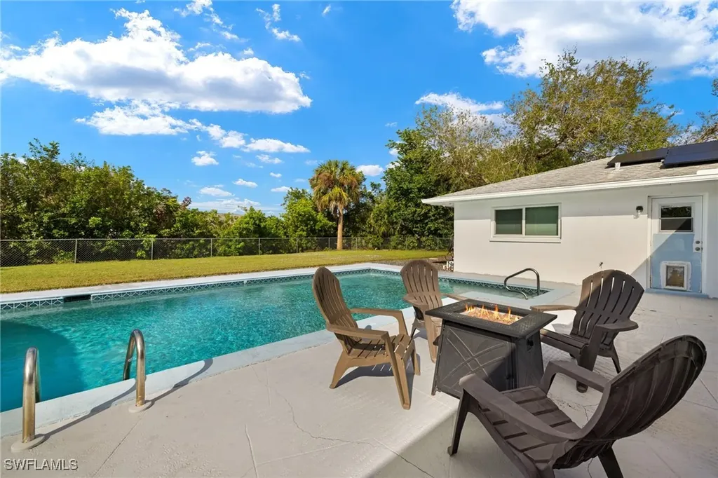 5244 Kenilworth Drive Fort Myers FL 33919