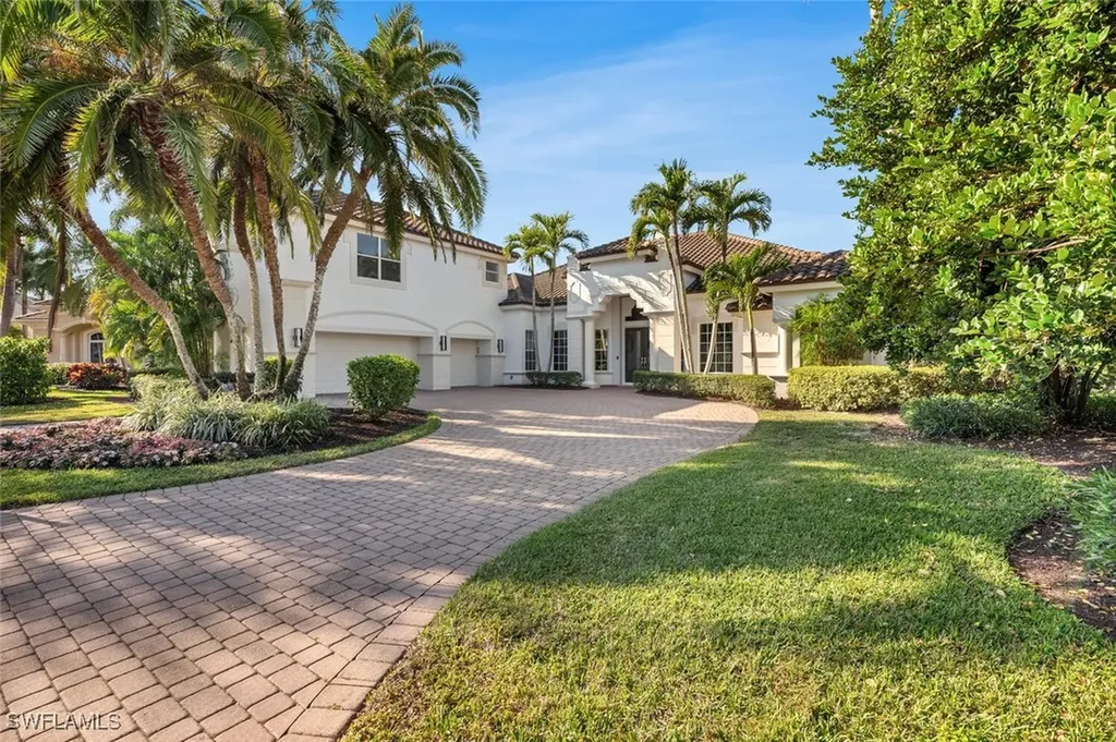 Naples FL, 400 Terracina Way
