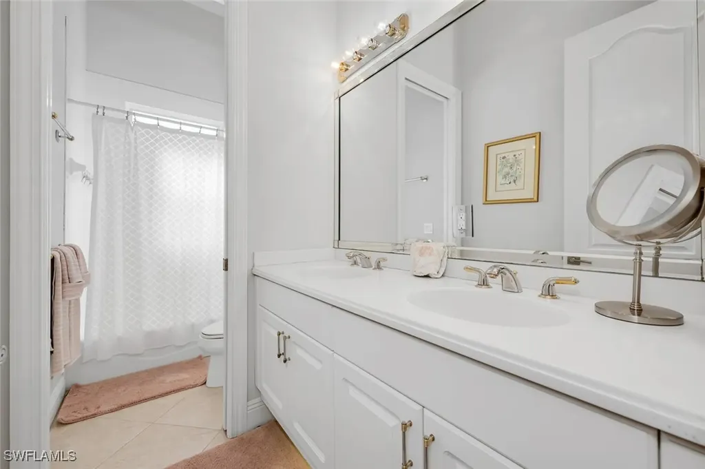 400 Terracina Way Naples FL 34119