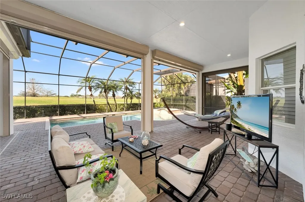 400 Terracina Way Naples FL 34119