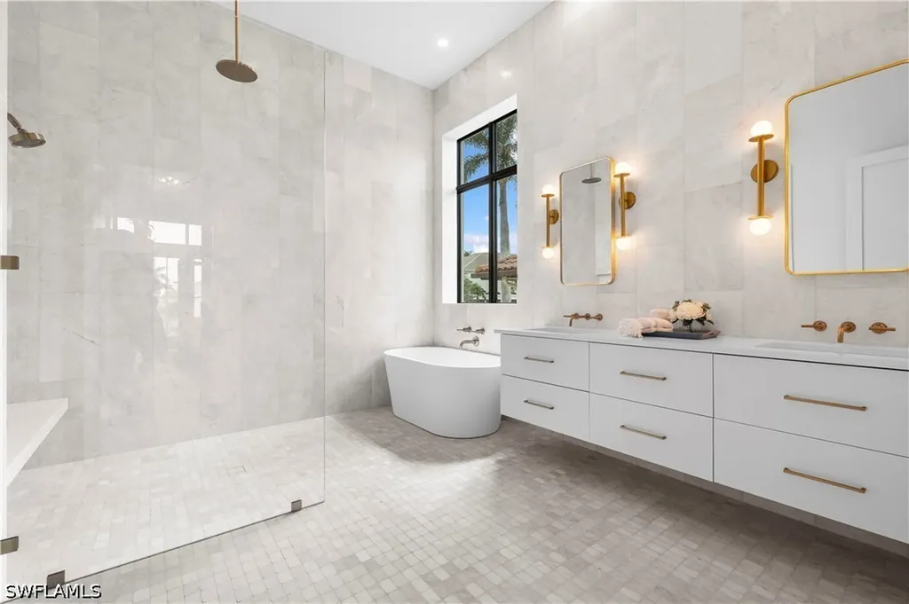 826 Magnolia Court Marco Island FL 34145