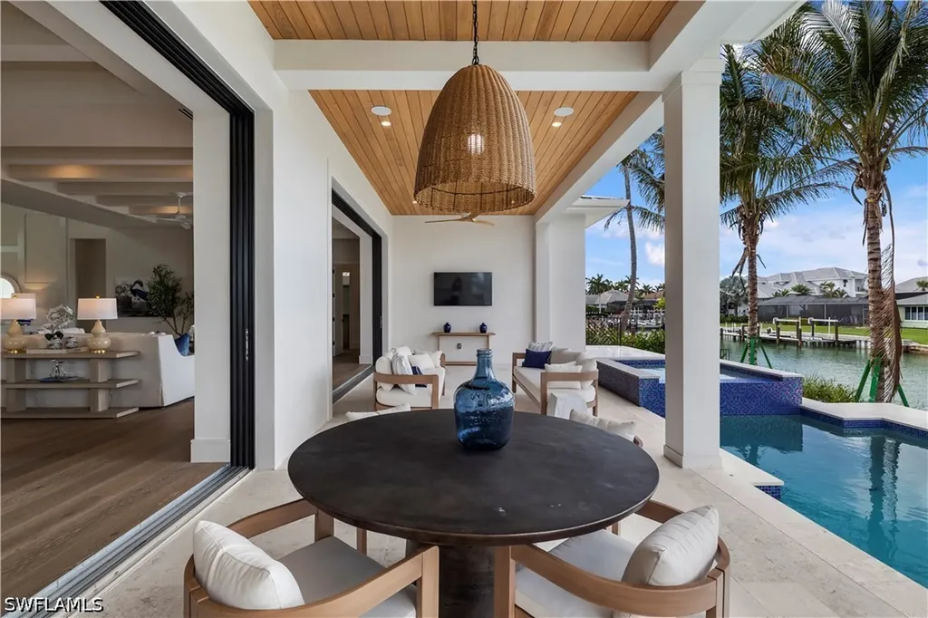 826 Magnolia Court Marco Island FL 34145