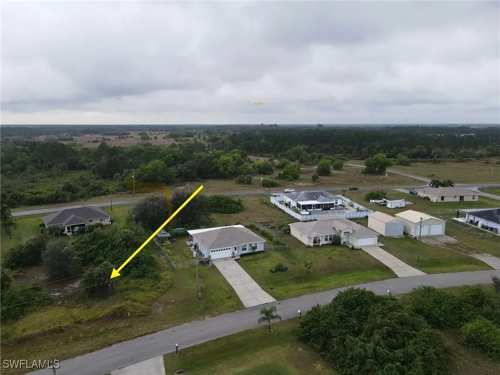 513 Peerless Circle Lehigh Acres FL 33974