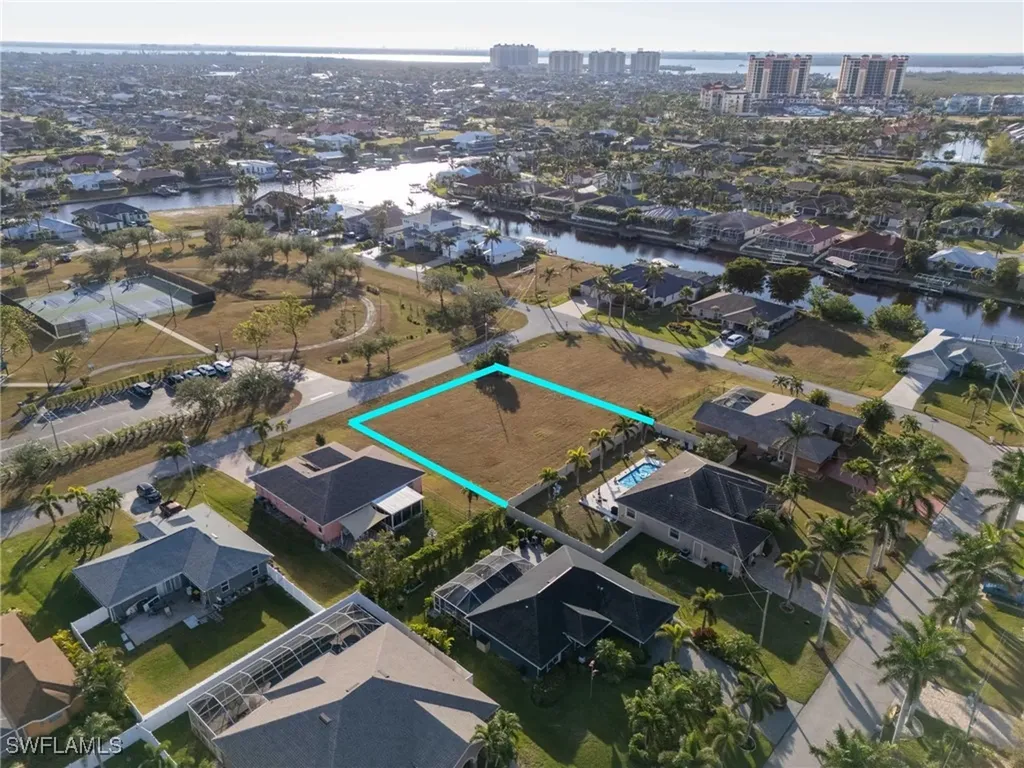 5304 SW 17th Place Cape Coral FL 33914