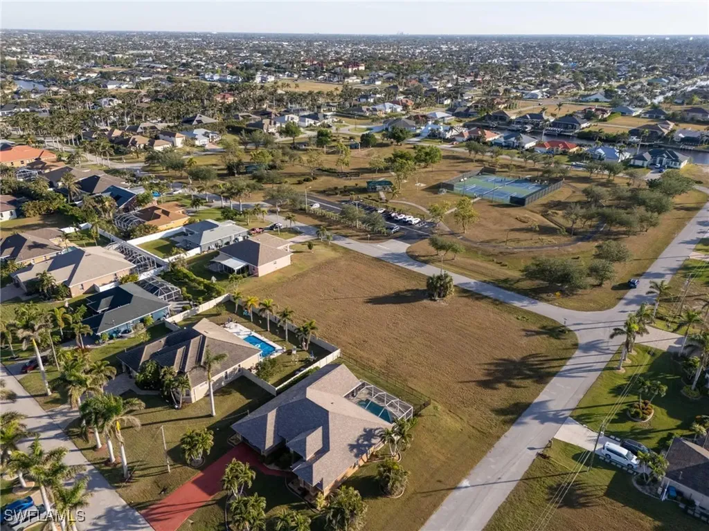 5304 SW 17th Place Cape Coral FL 33914