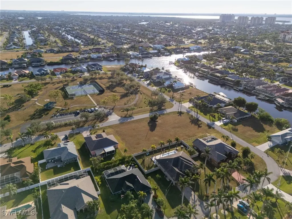 5304 SW 17th Place Cape Coral FL 33914