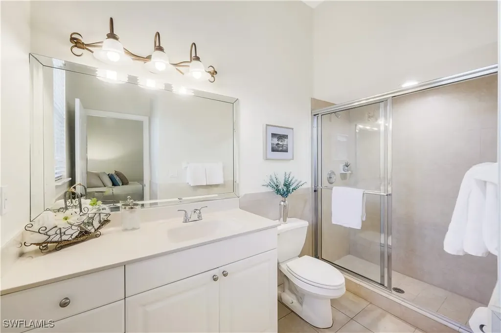 11020 Vanderbilt Drive Naples FL 34108
