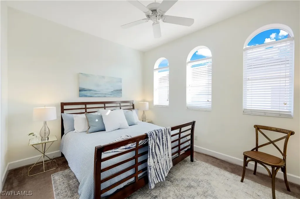 11020 Vanderbilt Drive Naples FL 34108