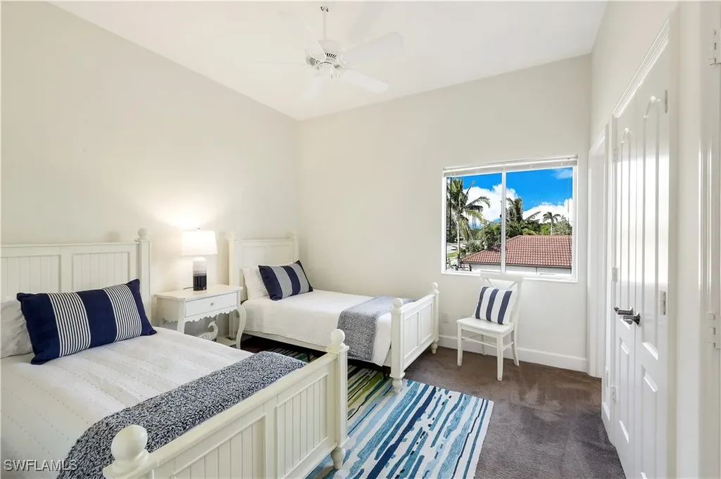 11020 Vanderbilt Drive Naples FL 34108